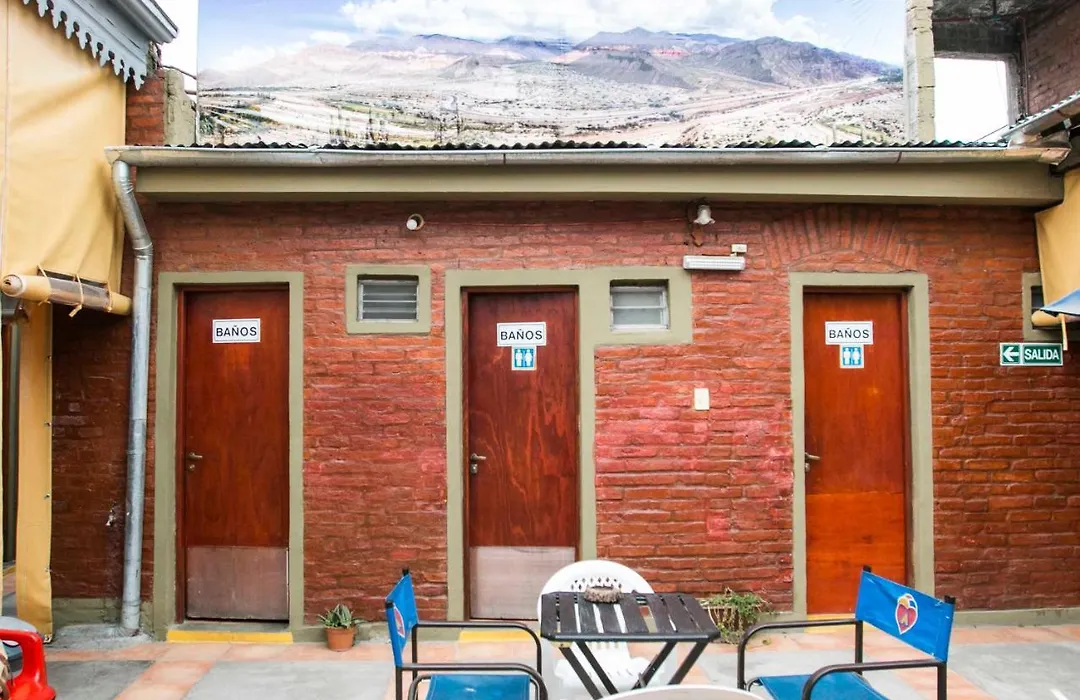 Hostel De La Linda-1